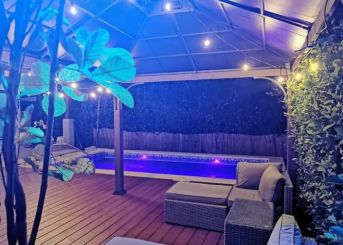 Playa Tamarindo, Casamar De